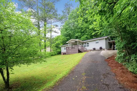 791 Potts Rd, Ringgold, GA 30736