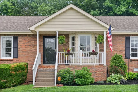 276 Moncrest Dr, Clarksville, TN 37042