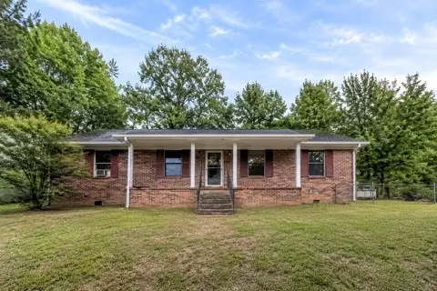 129 Oak St, Ashland City, TN 37015