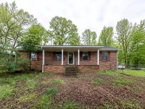 129 Oak St, Ashland City, TN 37015