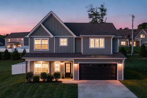 1323 Neyland Cir, Hixson, TN 37343