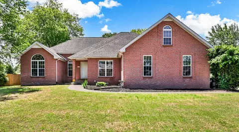 801 Isaac Ct, Clarksville, TN 37040