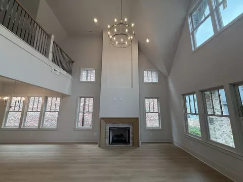2547 Buckner Ln, Thompsons Station, TN 37179