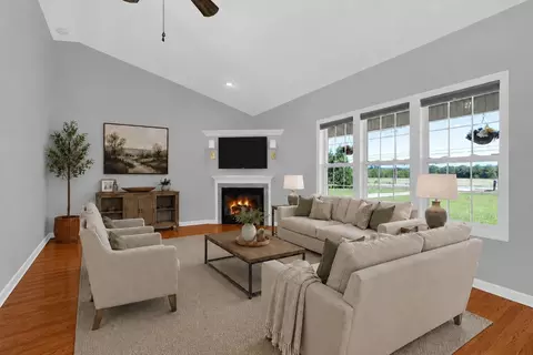 3896 Lynchburg Rd, Winchester, TN 37398