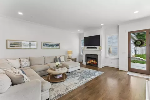 916 Montrose Ave #A, Nashville, TN 37204