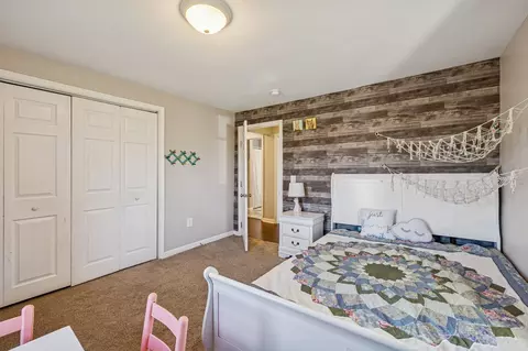 Bedroom - 411 Purtle Rd, Lafayette, TN 37083 photo 5 of 6