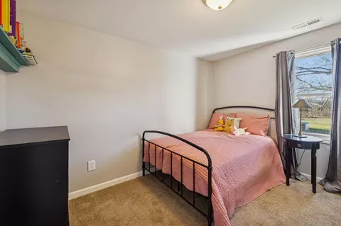 Bedroom - 411 Purtle Rd, Lafayette, TN 37083 photo 2 of 6
