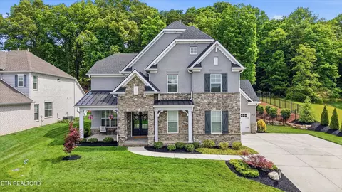 226 Reverence Run Ln, Knoxville, TN 37934