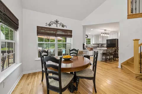Dining - 7916 E Plunders Creek Rd, Dickson, TN 37055 photo 1 of 1