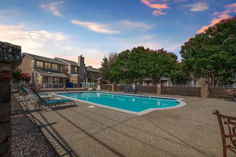 12 Magnolia Sq, Clarksville, TN 37043