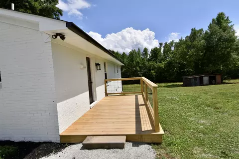 Exterior - 41 Peppertown Rd, Loretto, TN 38469 photo 7 of 8