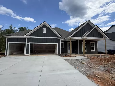 7290 Fairlawn Dr, Fairview, TN 37062
