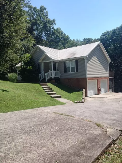 192 Carriage Ln, Cleveland, TN 37312