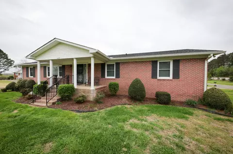 1035 Fox Ln, Lewisburg, TN 37091