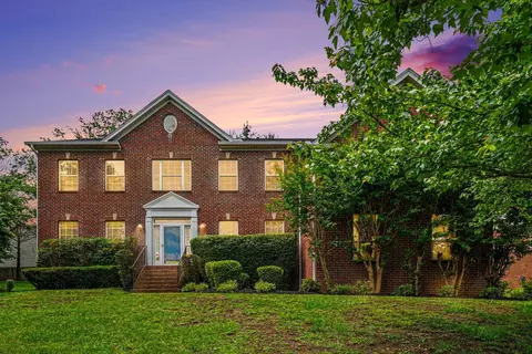 828 Loretta Dr, Goodlettsville, TN 37072