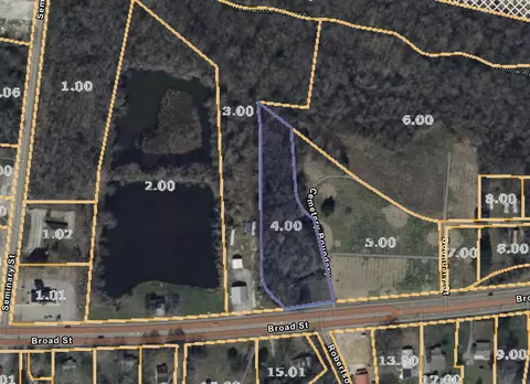 0 Broad St, Hollow Rock, TN 38342