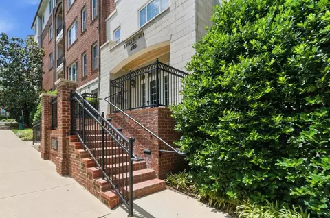 4120 Ridgefield Dr #203, Nashville, TN 37205