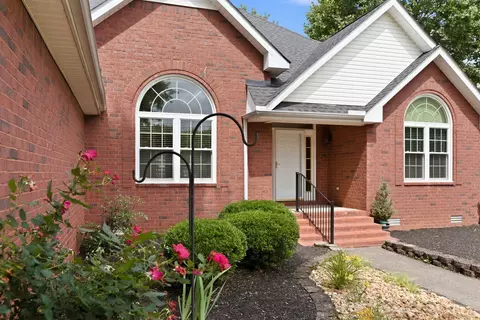 2014 Adonis Dr, Murfreesboro, TN 37128 photo 2