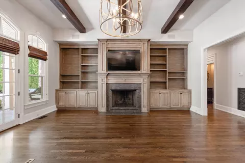 Living - 315 Haddon Ct, Franklin, TN 37067 photo 5 of 9