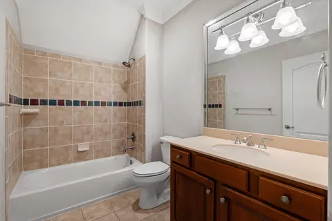 Bath - 315 Haddon Ct, Franklin, TN 37067 photo 7 of 10