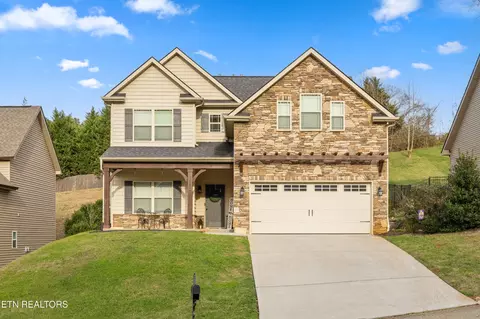 1230 Peake Ln, Knoxville, TN 37922