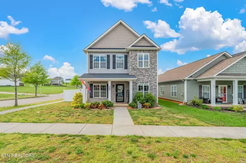 101 Hardinberry St, Oak Ridge, TN 37830