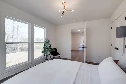 Bedroom - 1510 E Piney Rd, Dickson, TN 37055 photo 7 of 10