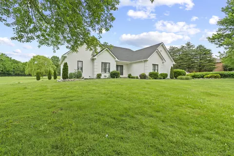 Exterior - 3084 Duplex Rd, Spring Hill, TN 37174 photo 15 of 24
