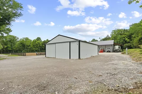 Exterior - 3084 Duplex Rd, Spring Hill, TN 37174 photo 12 of 24