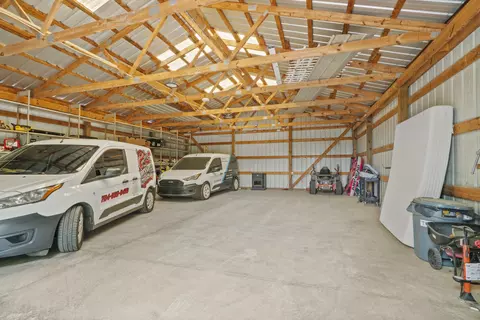 Exterior - 3084 Duplex Rd, Spring Hill, TN 37174 photo 14 of 24