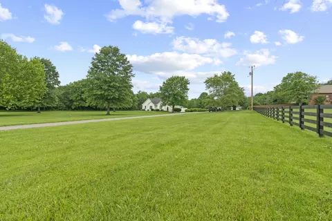 Exterior - 3084 Duplex Rd, Spring Hill, TN 37174 photo 24 of 24