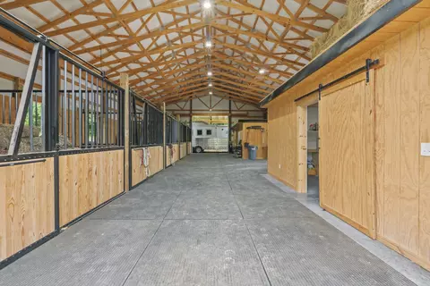 Entry Way - 3084 Duplex Rd, Spring Hill, TN 37174 photo 5 of 6