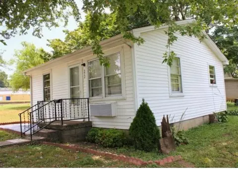 372 S Spring St, Russellville, KY 42276