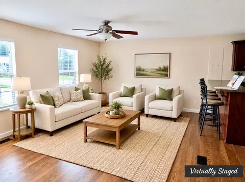 Living - 100 Waggoner St, Decherd, TN 37324 photo 2 of 6
