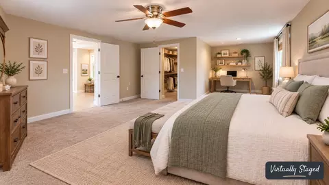 Bedroom - 100 Waggoner St, Decherd, TN 37324 photo 2 of 3