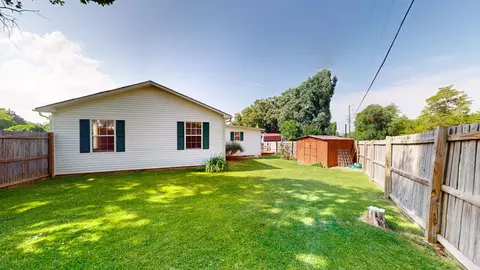 Exterior - 100 Waggoner St, Decherd, TN 37324 photo 7 of 7