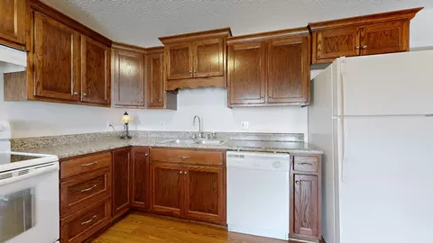 Kitchen - 100 Waggoner St, Decherd, TN 37324 photo 3 of 3