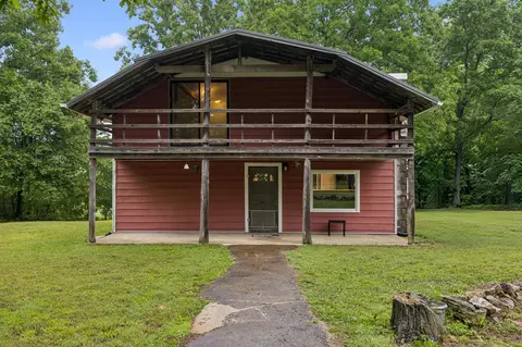 121 Hannah Rd, Summertown, TN 38483