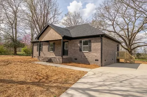 3987 Buffalo Rd, Summertown, TN 38483
