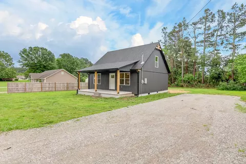 111 Blackwood Dr, Summertown, TN 38483