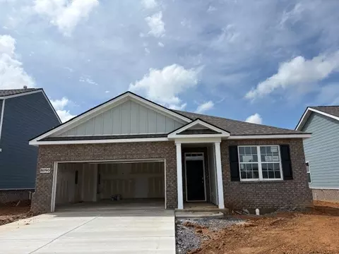 8090 Jude Dr, White House, TN 37188