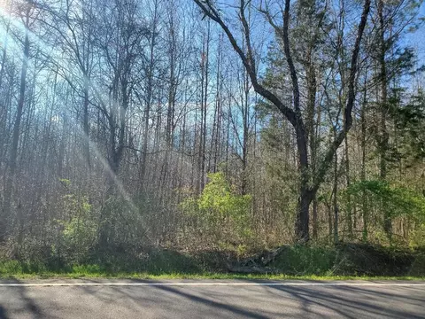 7 Highway 304, Decatur, TN 37322