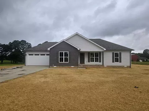 88 College Ct, Leoma, TN 38468
