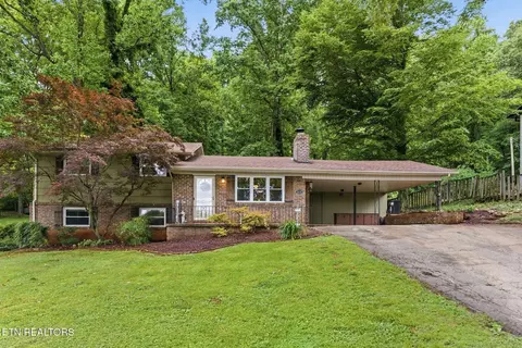 3215 Mount Vernon Dr, Knoxville, TN 37920