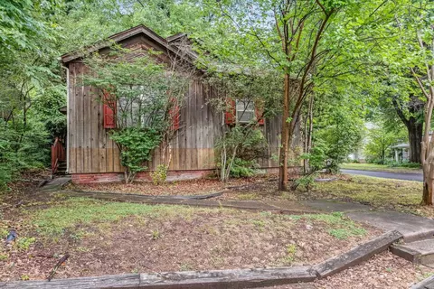 689 Tanglewood St, Memphis, TN 38104
