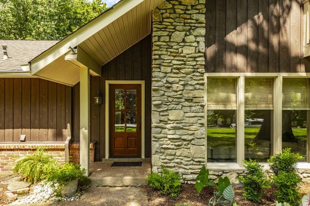 315 Raintree Dr, Hendersonville, TN 37075