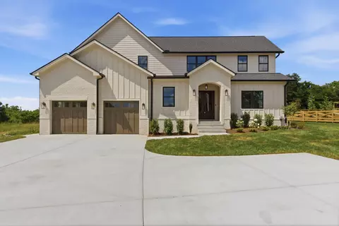 1526 Frye Rd, Columbia, TN 38401