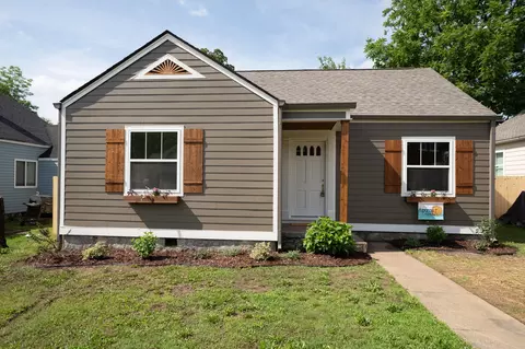 2202 Chamberlain Ave, Chattanooga, TN 37404