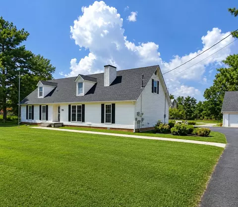 107 Candlewood Est, Shelbyville, TN 37160