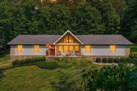 456 County Road 135, Riceville, TN 37370